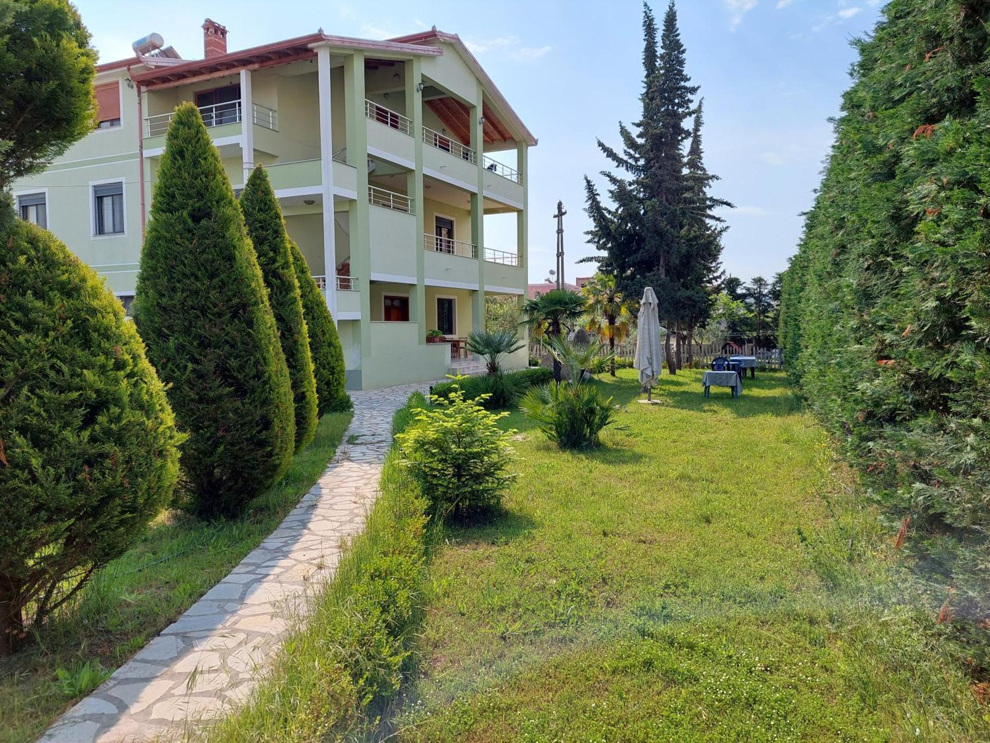 Greenvilla Park Durrës Exterior foto